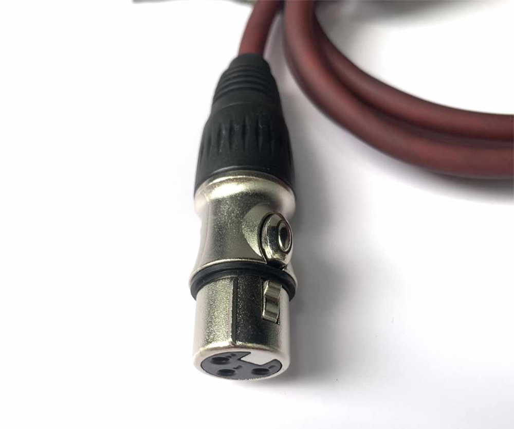 JSJ-802 có lõi đồng OFC, bên ngoài có lá nhôm chống nhiễu tốt