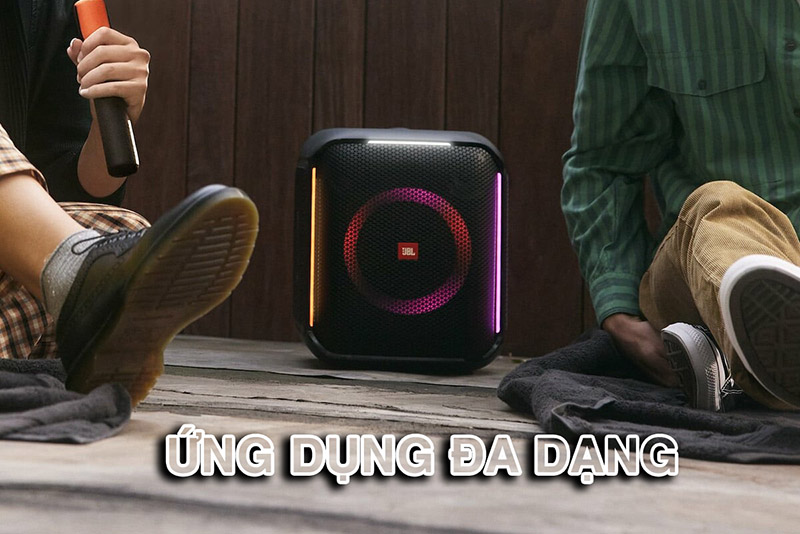 Loa JBL vuông thích hợp với nhiều hệ thống âm thanh Loa JBL vuông thích hợp với nhiều hệ thống âm thanh